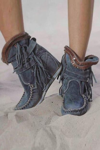 TS | Suede moccasin boots with fringes