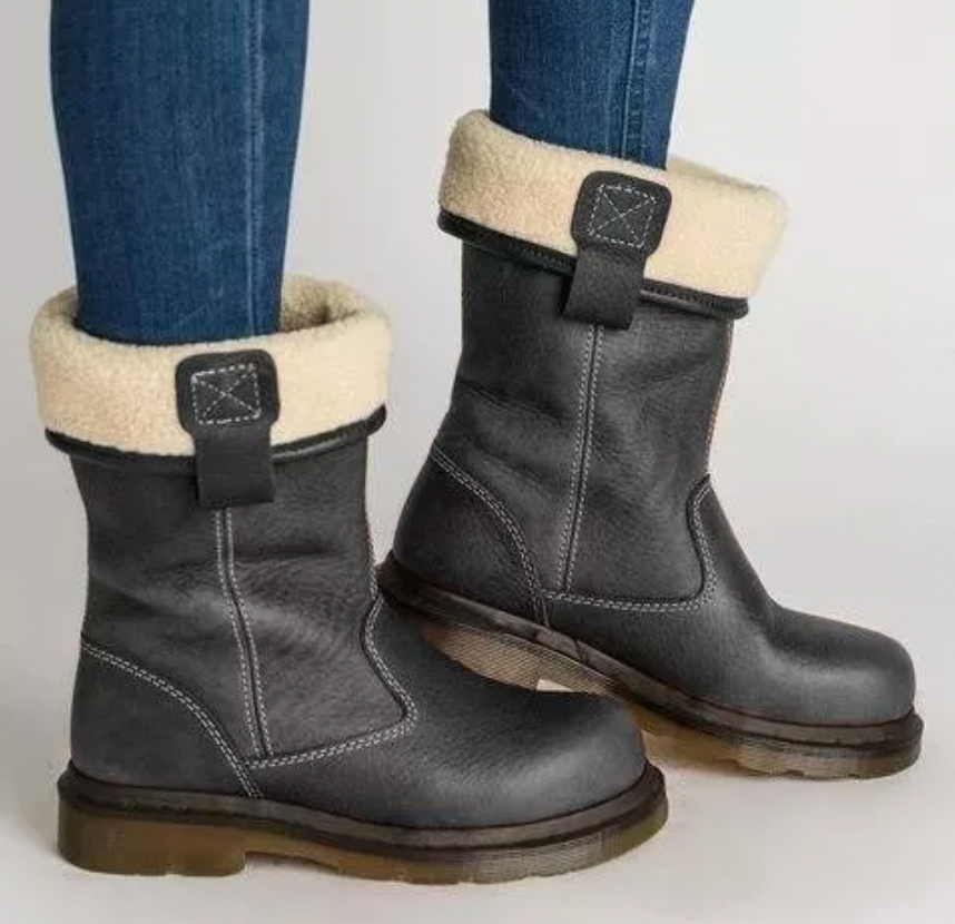 TS | Sturdy knee-high leather boots