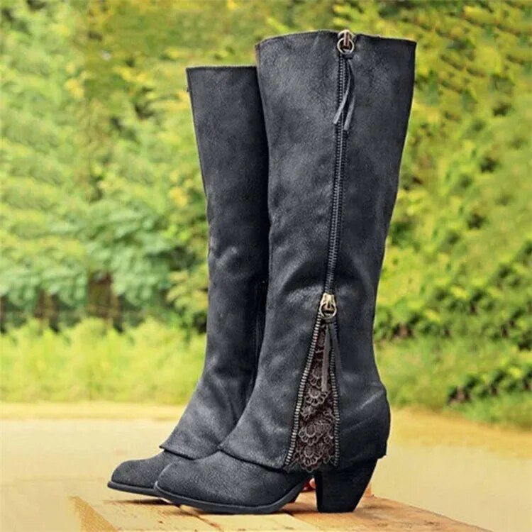 TS | Elegant & stylish knee-high boots