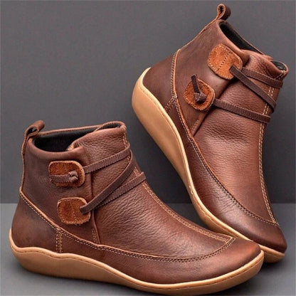 TS | Casual leather buckle boots