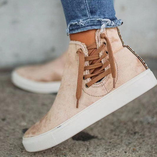 TS | Stylish high-top sneakers