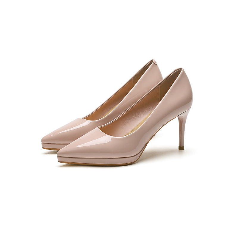 TS | Nude high heels with pointed toes