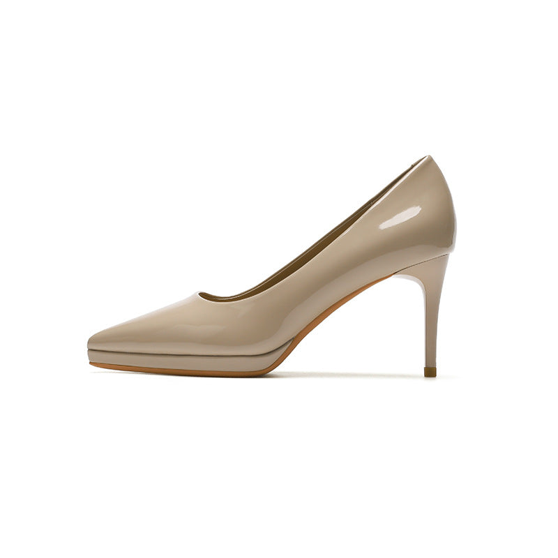 TS | Nude high heels with pointed toes