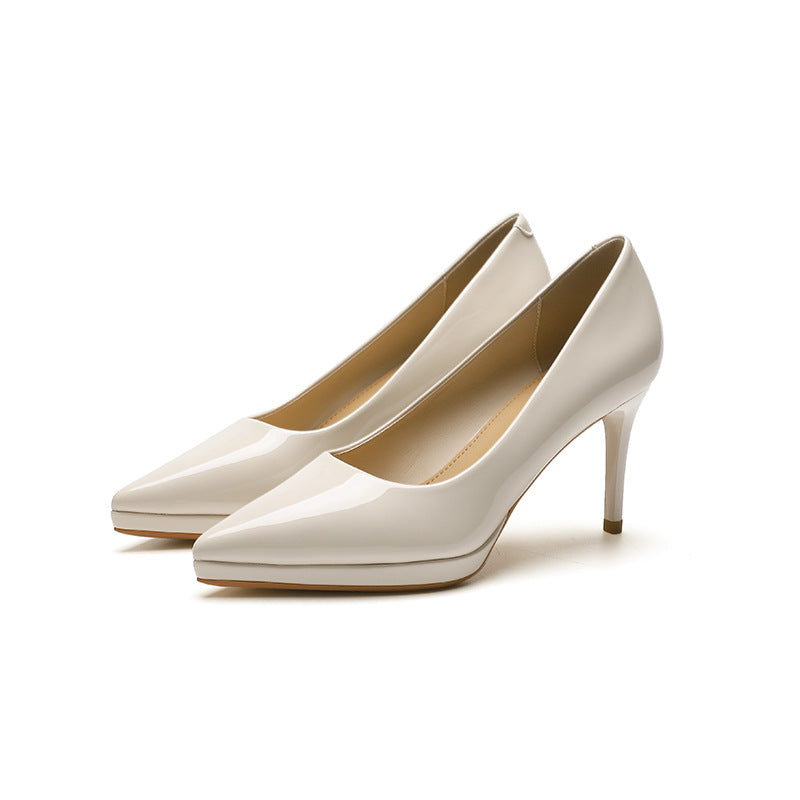 TS | Nude high heels with pointed toes