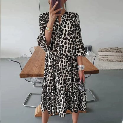 TS | Midi dress with leopard print, button placket and 3/4 sleeves