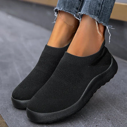 TS | Lightweight knit slip-on sneakers