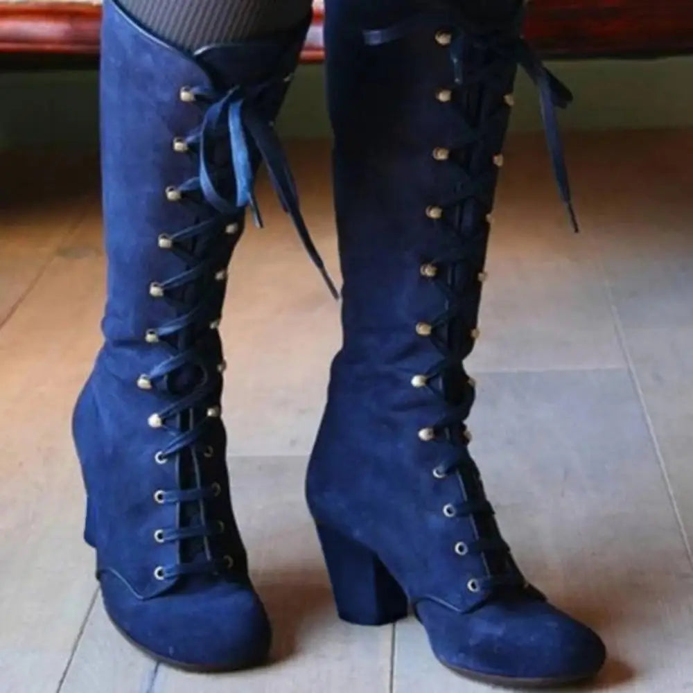 TS | Elegant knee-high lace-up boots with block heel