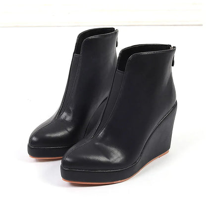 TS | Slim wedge ankle boots