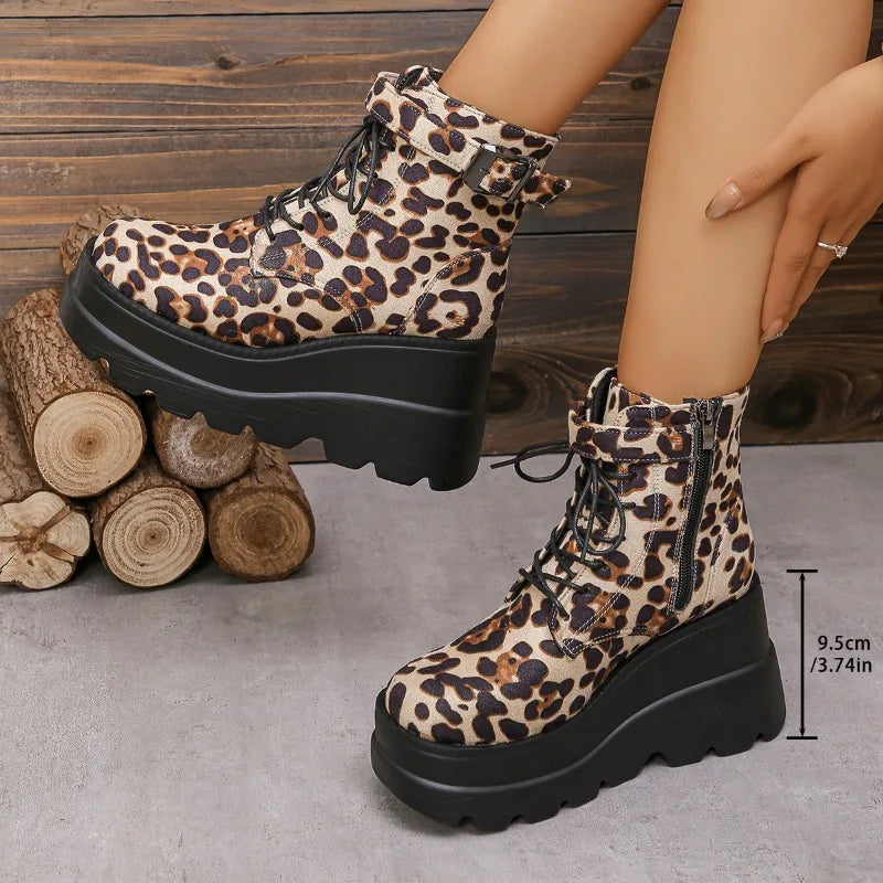 TS | Boots with leopard pattern in patform