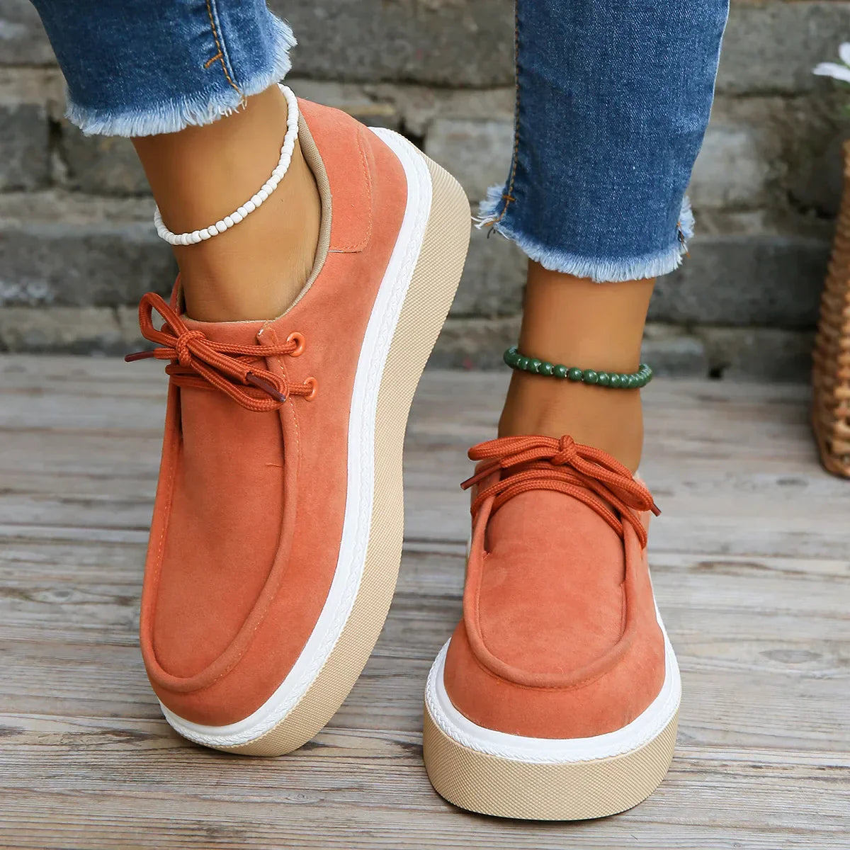 TS | Casual suede platform sneakers