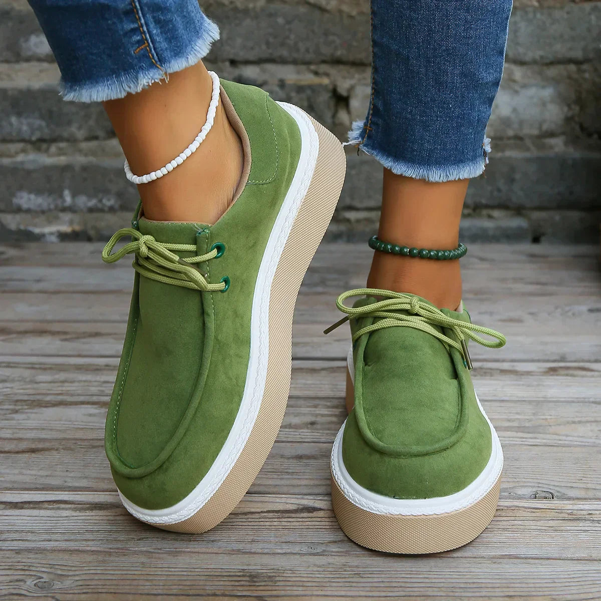 TS | Casual suede platform sneakers