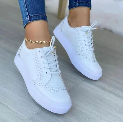 TS | Stylish platform sneakers