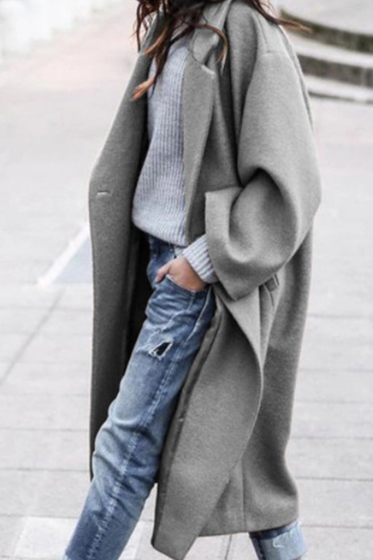 TS | Elegant coat with oversized lapels