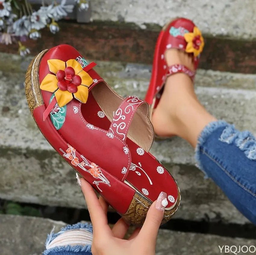 TS | Casual slip-on shoes with thick soles and floral pattern