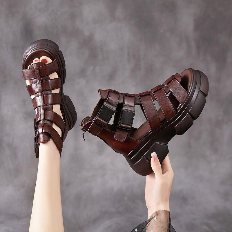 TS | Chunky gladiator sandals with multiple straps