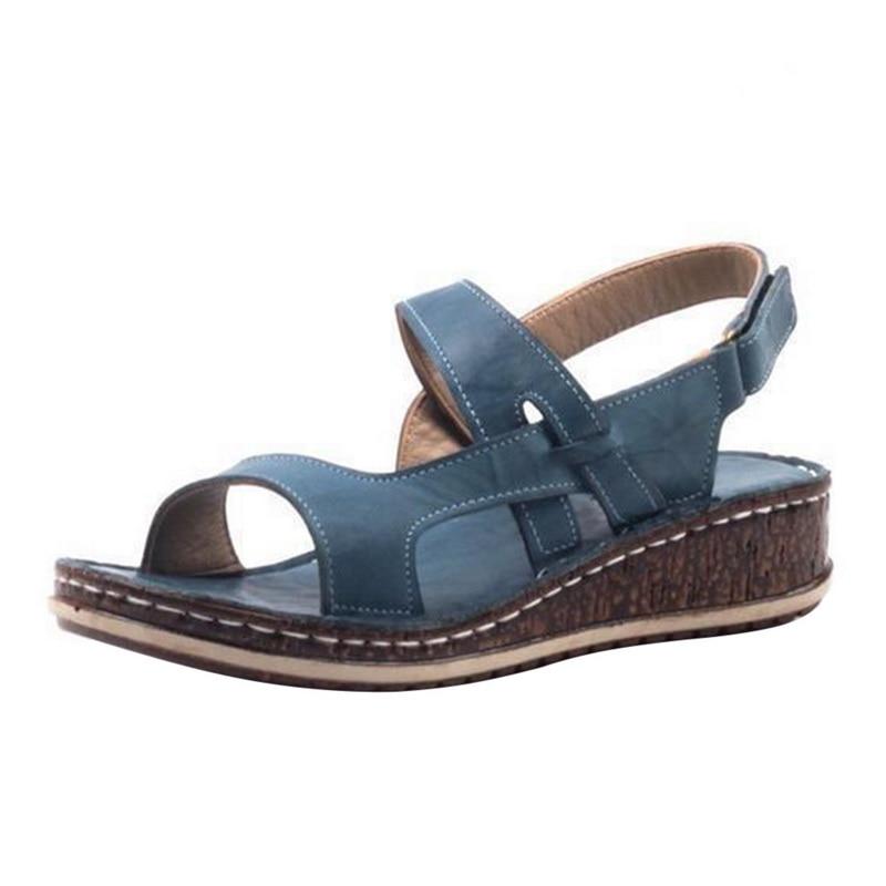 TS | Comfortable wedge sandals with adjustable straps