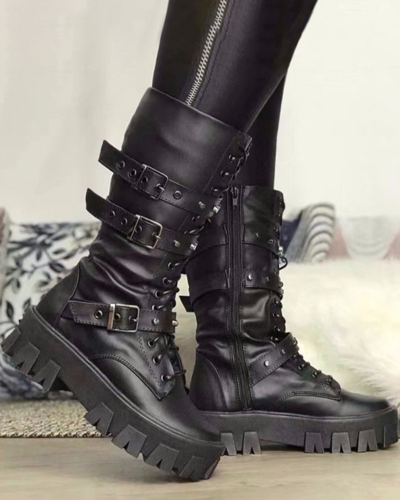 TS | Boots with zipper and buckles